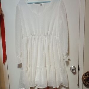 White Long-Sleeve Dress